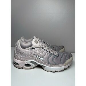 Nike Air Max Plus Barely Rose Runners Pink White Shoes - Size 8.5 Womens/7 Youth